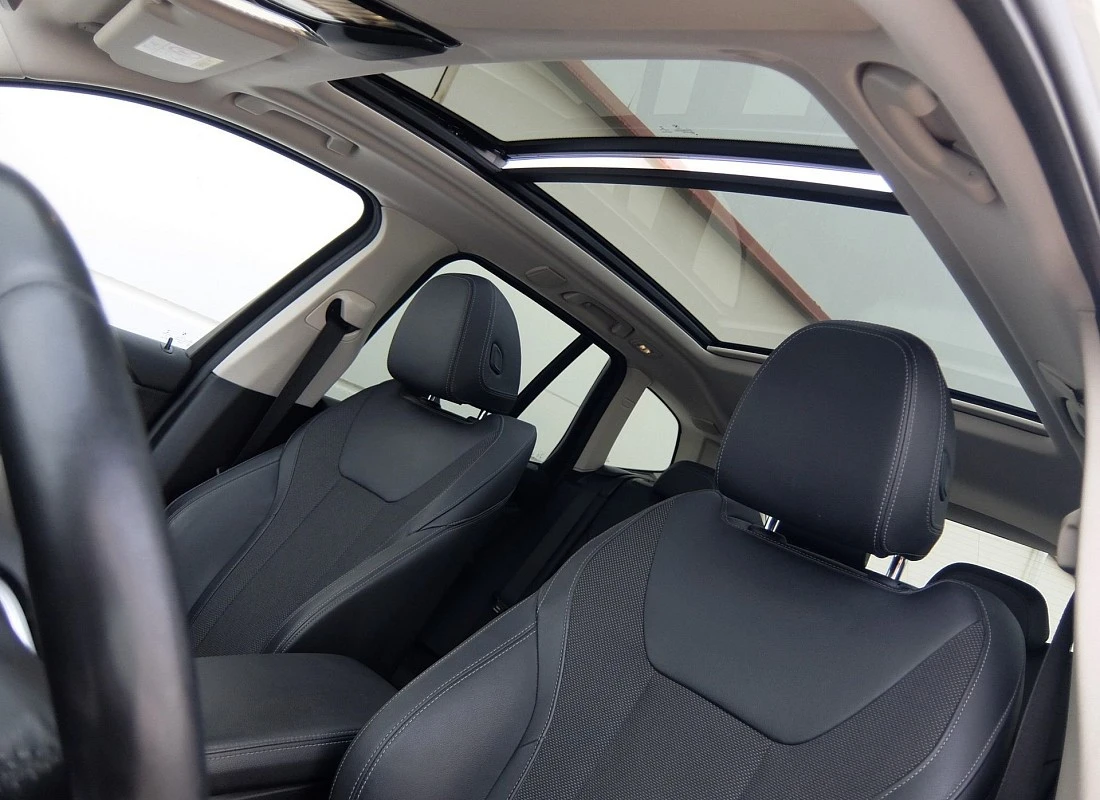 BMW X3 2.0d 190 cv X-Drive 4x4 AUTO - Pack X-LINE + TECHO - ECO BMW X3 2.0d 190 cv X-Drive 4x4 AUTO - Pack X-LINE + TECHO - ECO