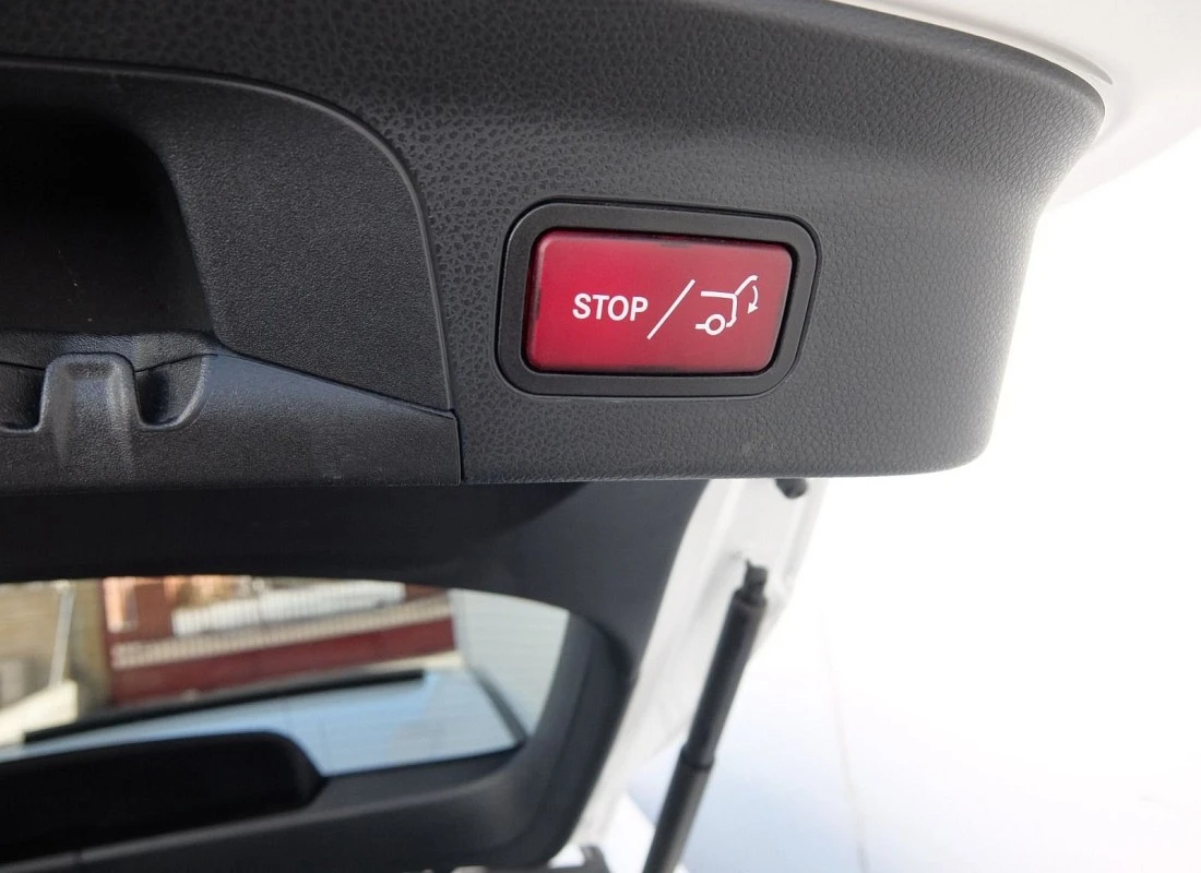 Mercedes GLC COUPE 220d 194 cv 4MATIC 4x4 AUTO -Pack AMG + Estriberas Mercedes GLC COUPE 220d 194 cv 4MATIC 4x4 AUTO -Pack AMG + Estriberas