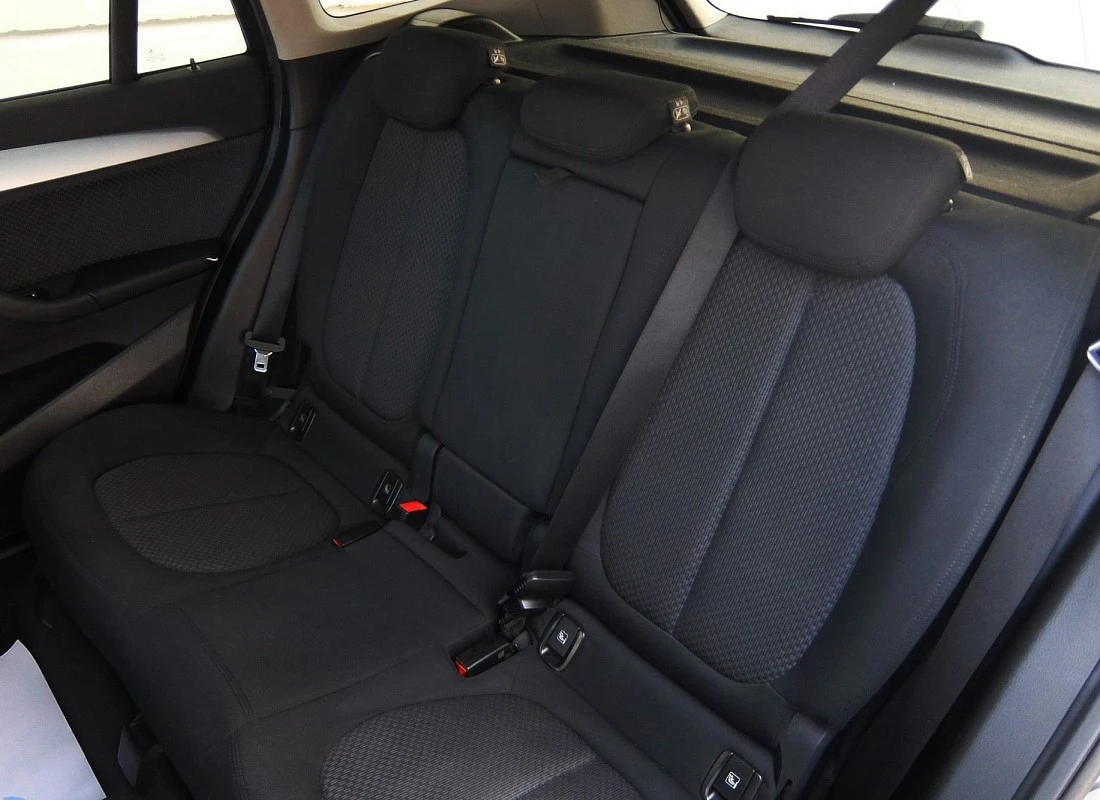BMW X1 18I 140 cv sdrive AUTO pack ADVANTAGE + Techo 2021