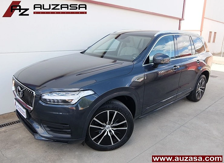 VOLVO XC90 B5 Diesel 235 cv AWD 4x4 AUTO -7 plazas MOMENTUM PRO + TECHO + BOLA ELÉCT