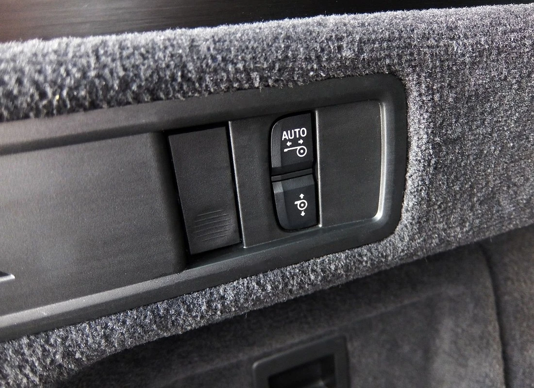 BMW X5 3.0d 286 cv X-DRIVE AUTO -PACK M SPORT Competition + BLACK SHADOW LINE -Full Equipe + TECHO 2022