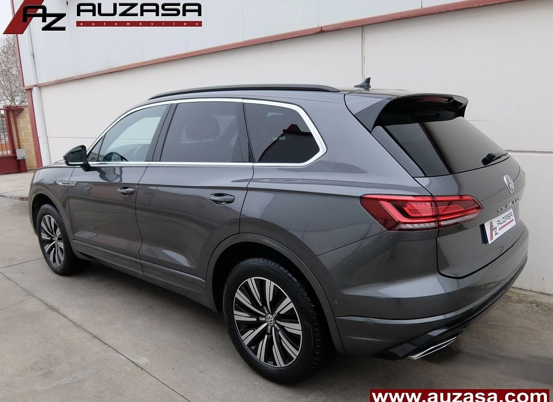 Volkswagen TOUAREG 3.0 TDI V6 4MOTION 4x4 Tiptronic  R-LINE
