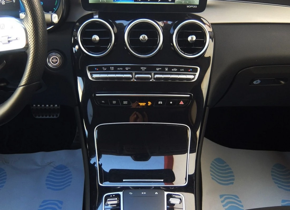 MERCEDES GLC 300de 305 cv 4MATIC AUTO -Pack AMG 2022