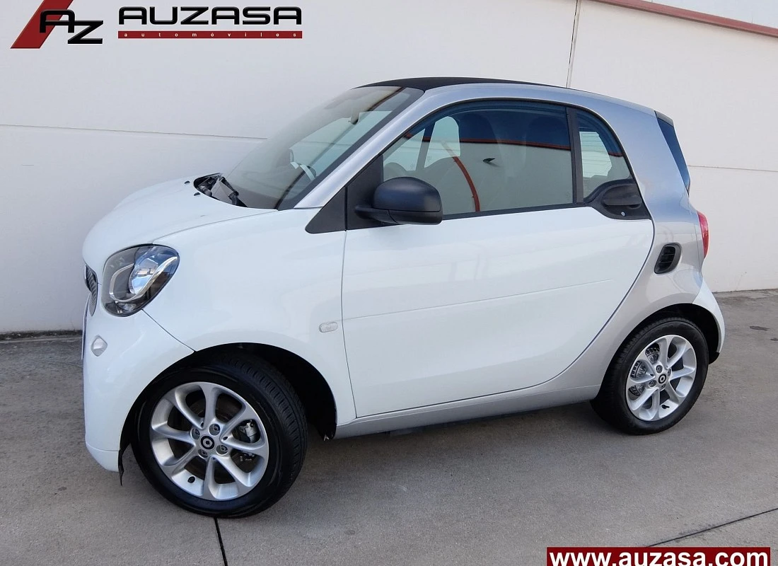 SMART fortwo 60kW81CV EQ coupe SMART fortwo 60kW81CV EQ coupe