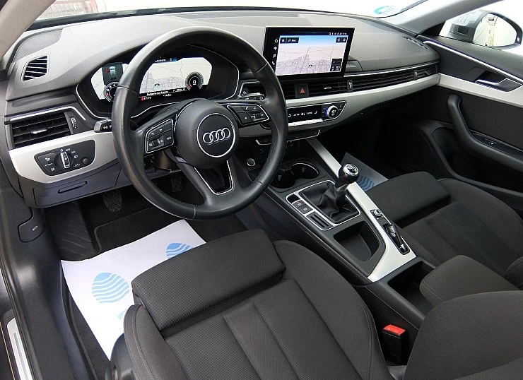 AUDI A4 AVANT 35TFSI 2.0 150 cv -S-LINE EDITION + TECHO AUDI A4 AVANT 35TFSI 2.0 150 cv -S-LINE EDITION + TECHO