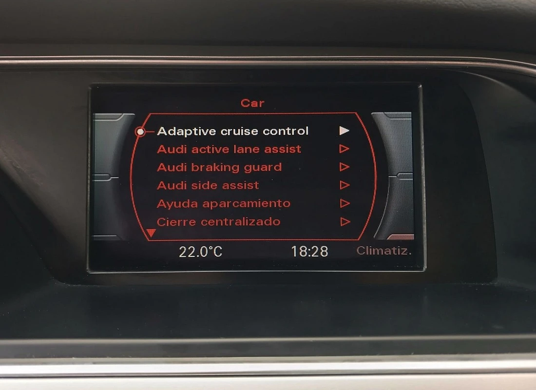 AUDI A4 2.0TDI 150 CV 4p- S-LINE EDITION + Pack ASISTENTES CONDUCCIÓN AUDI A4 2.0TDI 150 CV 4p- S-LINE EDITION + Pack ASISTENTES CONDUCCIÓN