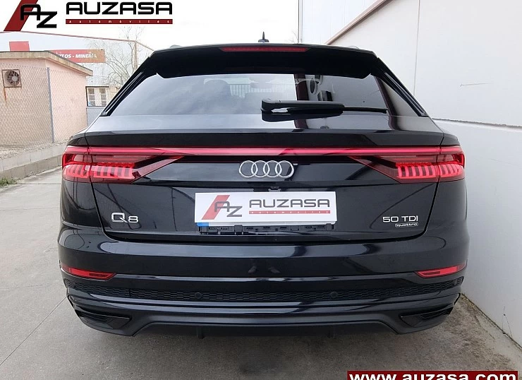 AUDI Q8  50TDI V6 286 cv QUATTRO Tiptronic BLACK LINE Edition + Techo + Sups.Neumática