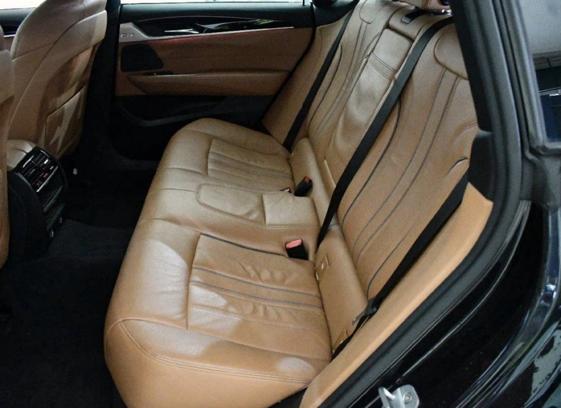 BMW 630D GT 265 cv GRAN TURISMO AUTO -PACK M