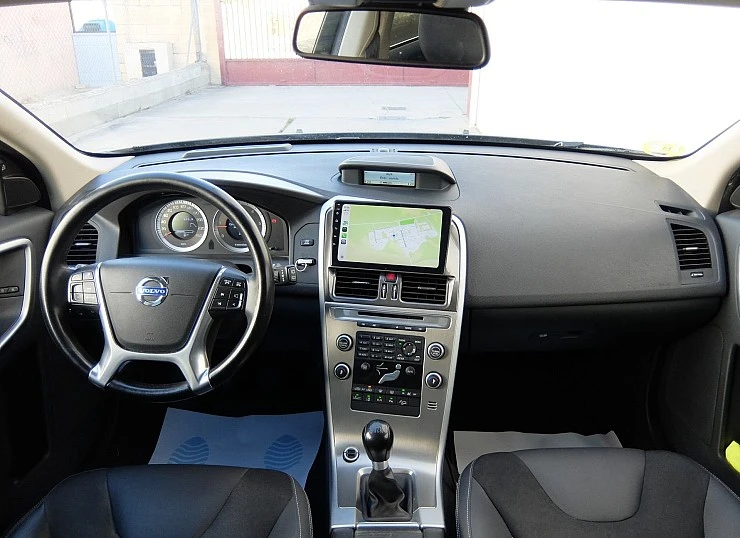 VOLVO XC60 D5 205CV AWD