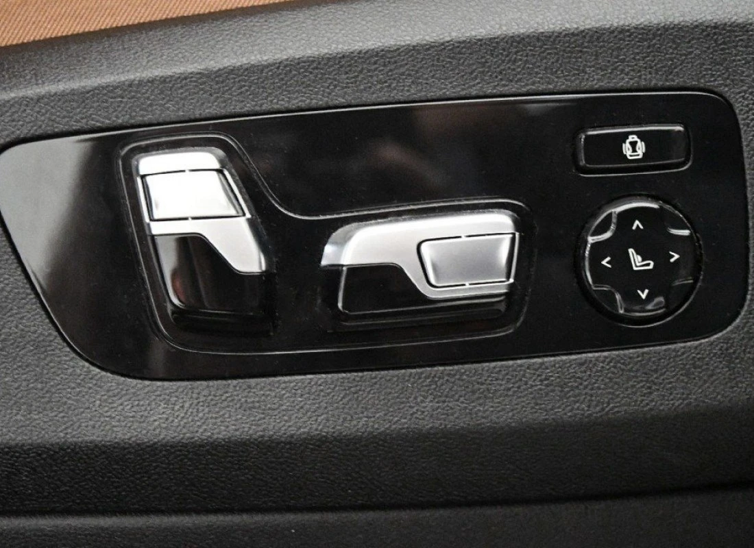 BMW X6 3.0d 286 cv X-DRIVE AUTO -Pack M + TECHO + SUSPENSIÓN ADAPTATIVA M