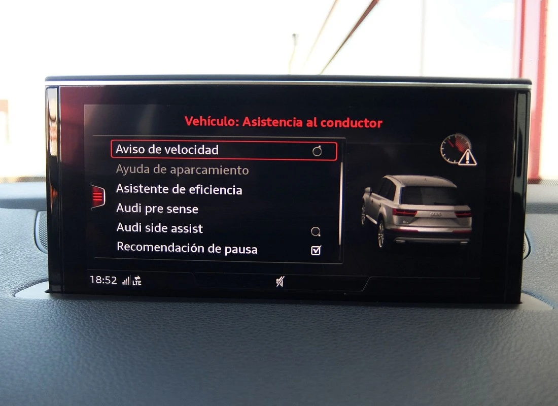 AUDI Q7 45TDI (3.0TDI V6 ) 231 cv QUATTRO TIPTRONIC Design Edition -7 PLAZAS + Techo