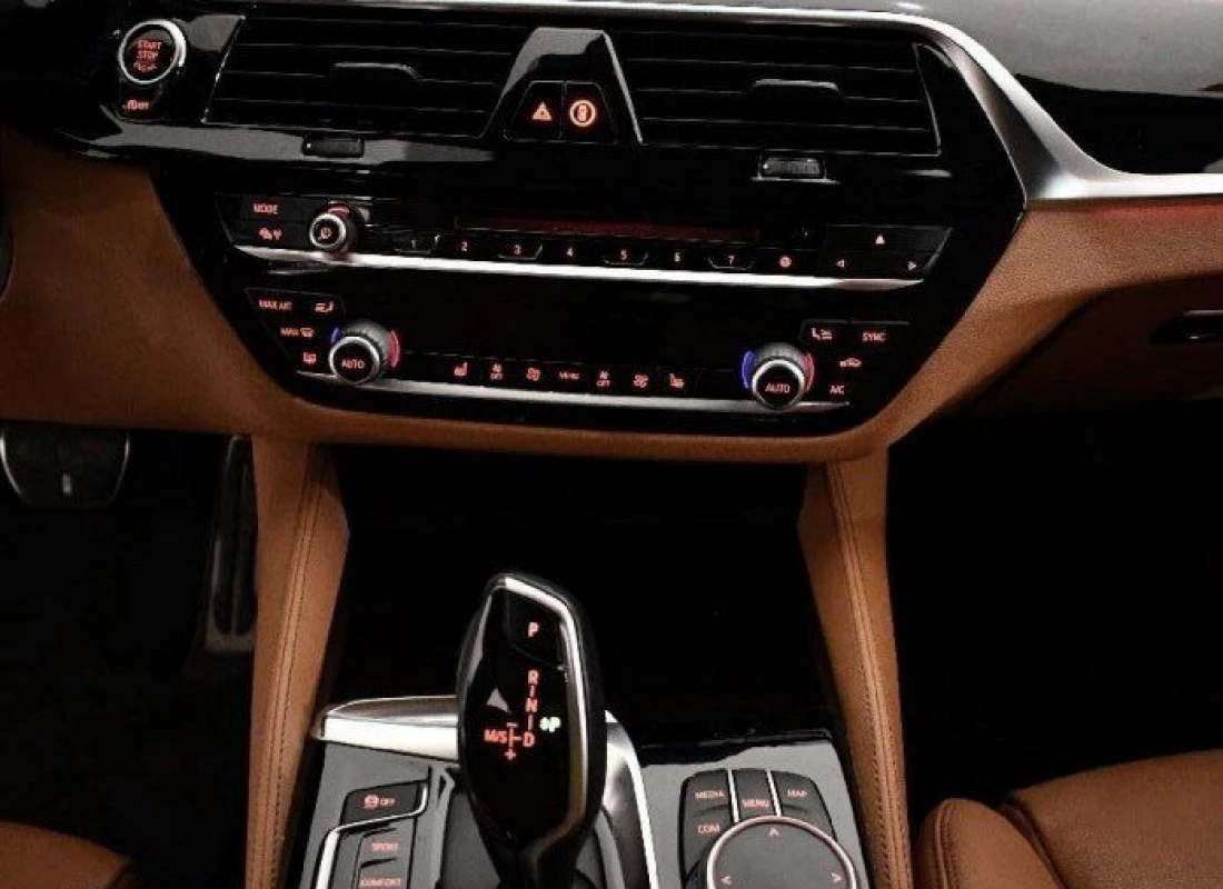 BMW 630D GT 265 cv GRAN TURISMO AUTO -PACK M