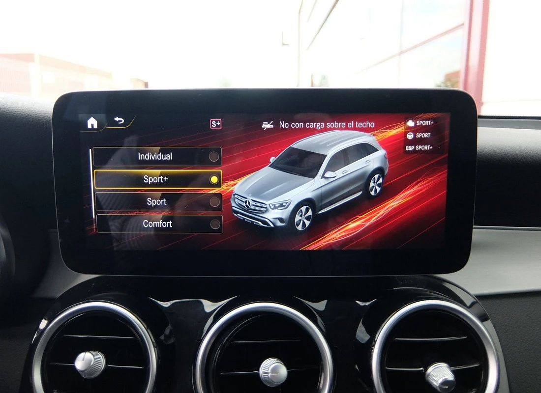 MERCEDES GLC 300d 245 cv 4MATIC AUTO -PACK AMG