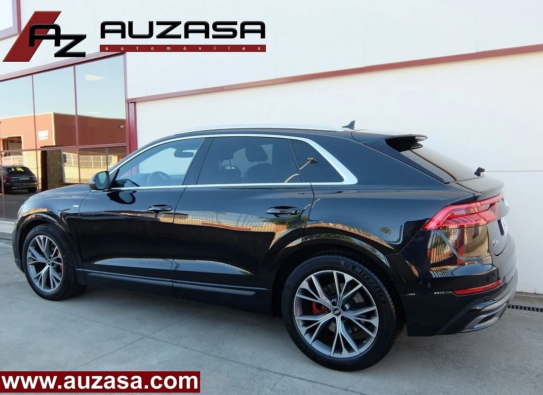 AUDI Q8 50TDI V6 286 QUATTRO TIPTRONIC -S-Line PLUS Edition + SUSP.NEUMÁTICA