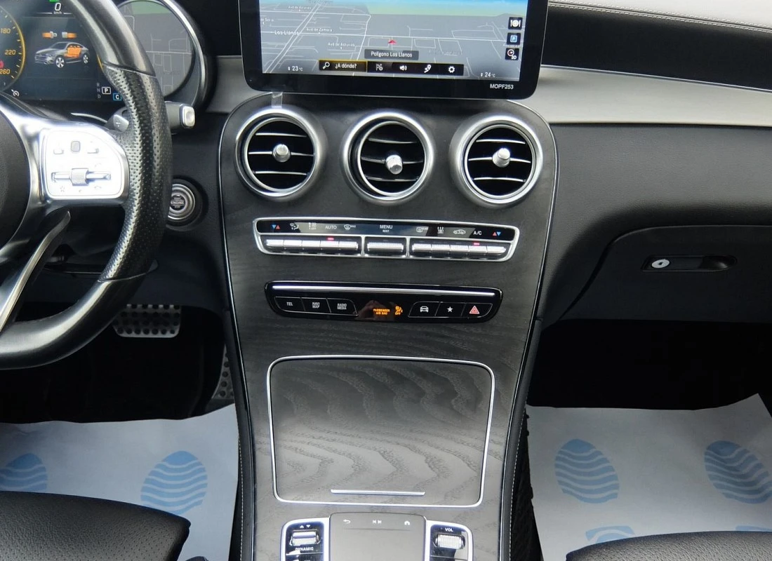 MERCEDES GLC COUPE 300de 306 cv 4MATIC 4x4 AUTO -Pack AMG + Pack NIGHT + Techo ( Diesel-Híbrido) 0etiqueta MERCEDES GLC COUPE 300de 306 cv 4MATIC 4x4 AUTO -Pack AMG + Pack NIGHT + Techo ( Diesel-Híbrido) 0etiqueta
