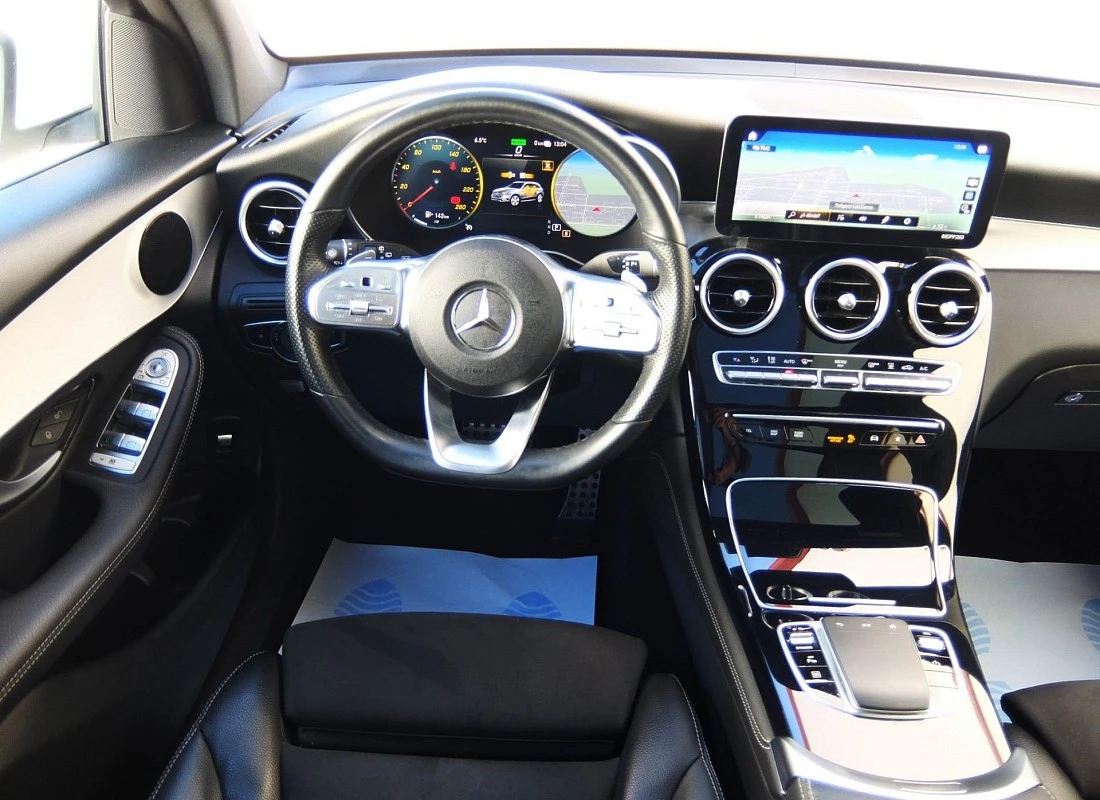 MERCEDES GLC COUPE 300de 306 cv 4MATIC 4x4 AUTO -Pack AMG + Pack NIGHT ( Diesel-Híbrido) 0etiqueta MERCEDES GLC COUPE 300de 306 cv 4MATIC 4x4 AUTO -Pack AMG + Pack NIGHT ( Diesel-Híbrido) 0etiqueta