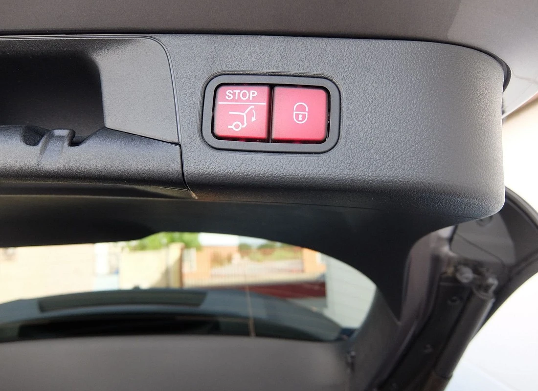 MERCEDES B 200d 150 cv 8G-DCT AUTO -Pack AMG EDICIÓN ESPECIAL + PACK NIGHT MERCEDES B 200d 150 cv 8G-DCT AUTO -Pack AMG EDICIÓN ESPECIAL + PACK NIGHT