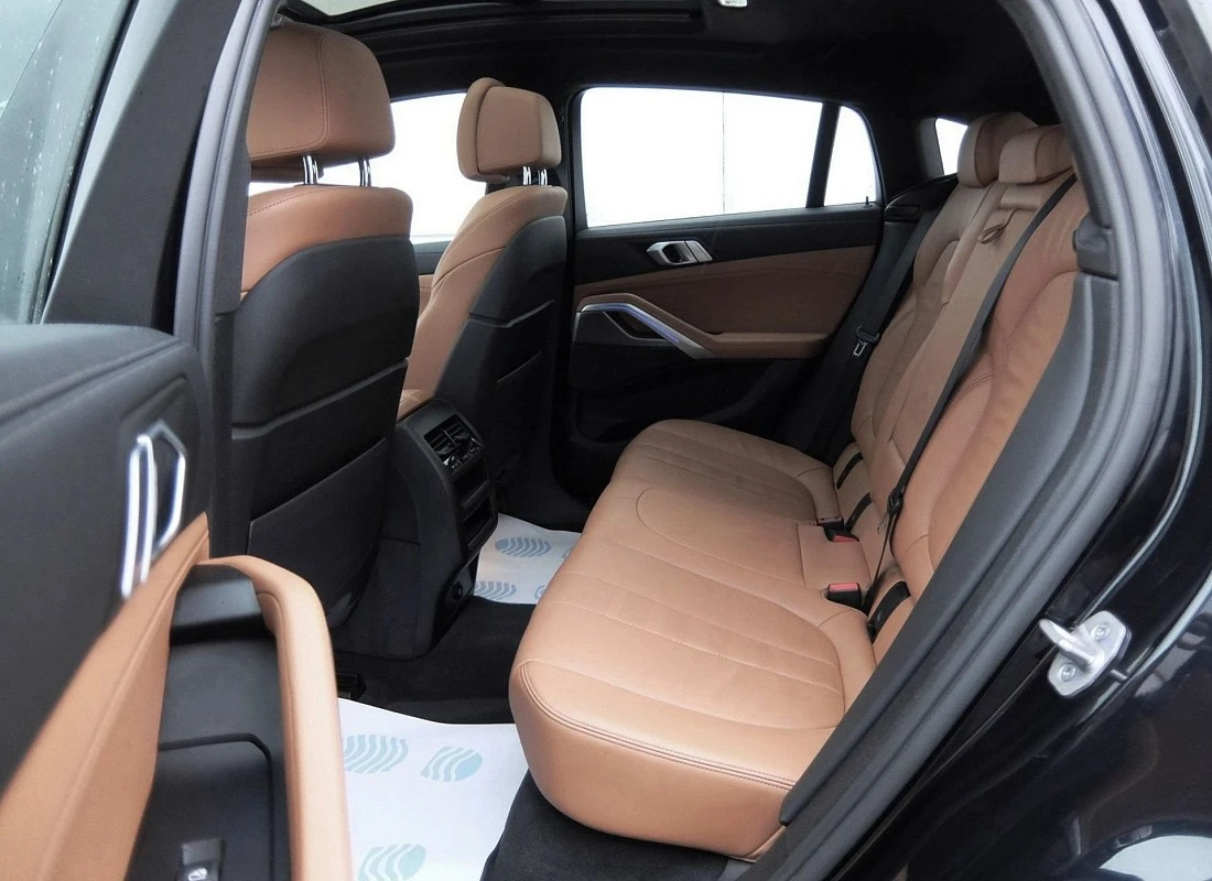 BMW X6 3.0d 286 cv X-DRIVE AUTO -Pack M + TECHO + SUSPENSIÓN ADAPTATIVA M