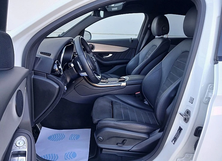 MERCEDES GLC COUPE 300de 306 cv 4MATIC 4x4 AUTO -Pack AMG + Pack NIGHT  ( Diesel-Híbrido) 0etiqueta