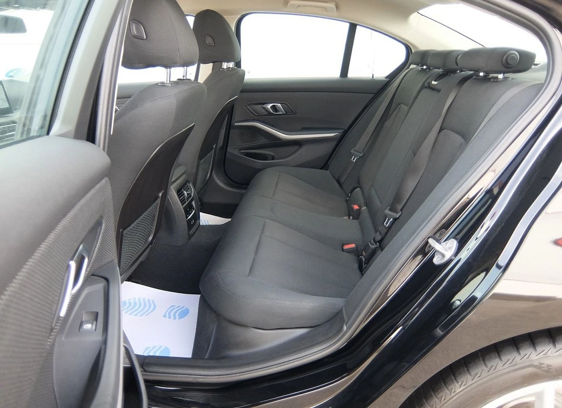 BMW 318D 2.0d 150 cv AUTO 4p ECO - Nuevo modelo 2023