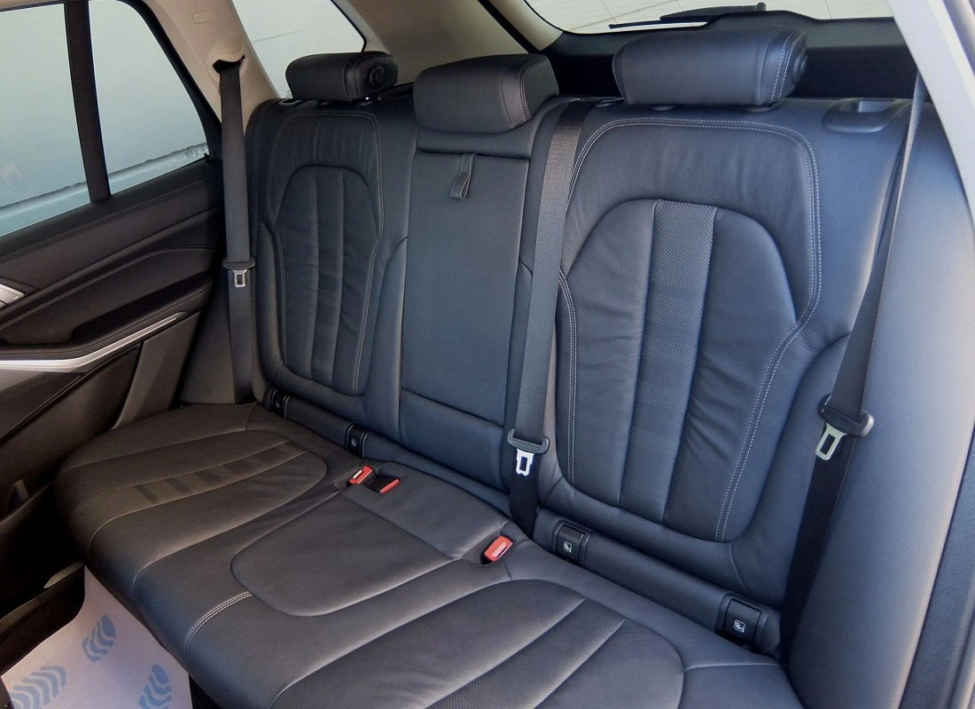 BMW X5 3.0d 265 cv X-DRIVE 4x4 AUTO - Pack X-LINE BMW X5 3.0d 265 cv X-DRIVE 4x4 AUTO - Pack X-LINE