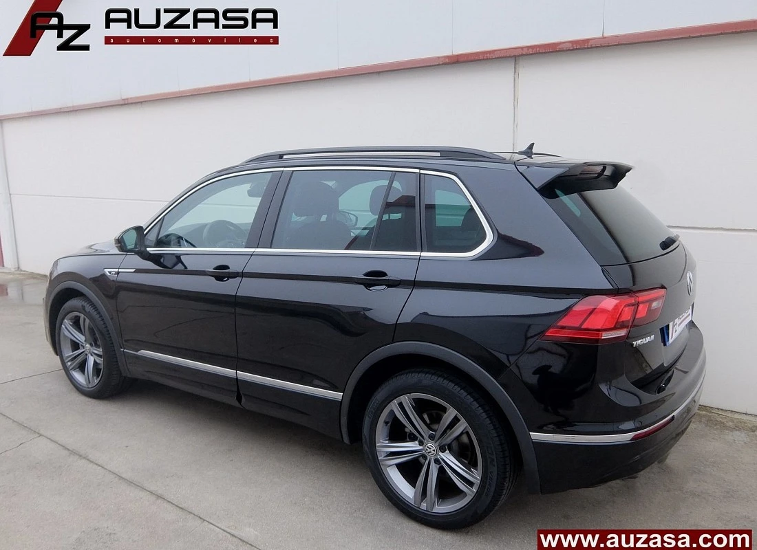 VOLKSWAGEN TIGUAN 2.0TDI 150 cv AUTO DSG Pack Deport R-LINE