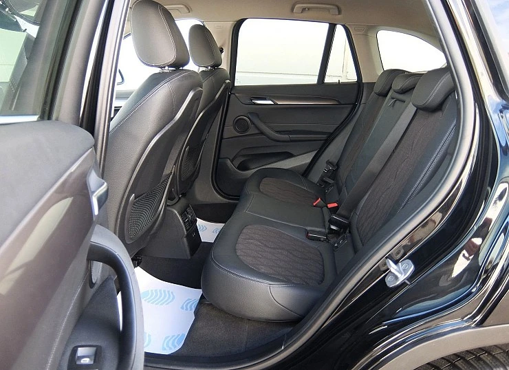 BMW X1 18d 150 cv sdrive AUTO Pack X-LINE BMW X1 18d 150 cv sdrive AUTO Pack X-LINE