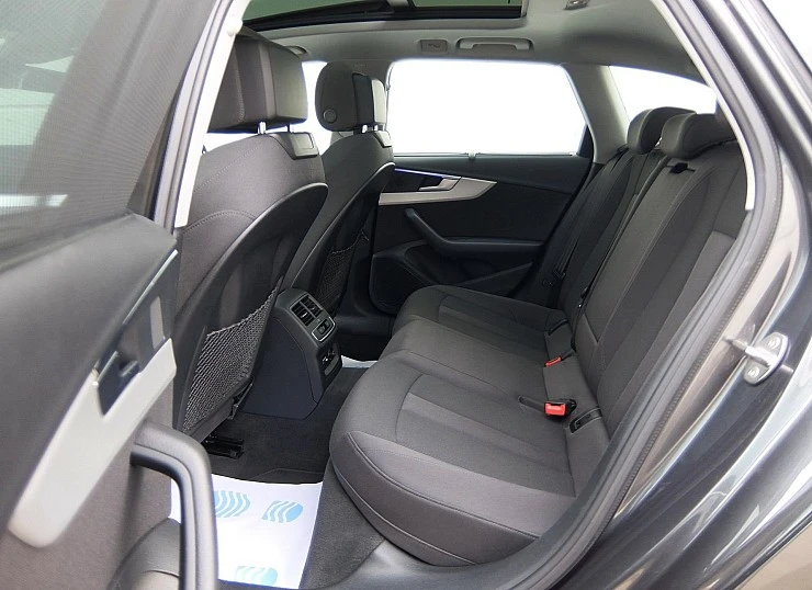 AUDI A4 AVANT 35TFSI 2.0 150 cv -S-LINE EDITION + TECHO AUDI A4 AVANT 35TFSI 2.0 150 cv -S-LINE EDITION + TECHO