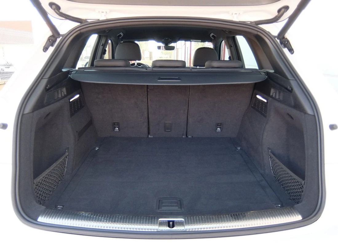 AUDI Q5 40TDI 204 CV QUATTRO-ULTRA S-Tronic - S-LINE Edition AUDI Q5 40TDI 204 CV QUATTRO-ULTRA S-Tronic - S-LINE Edition