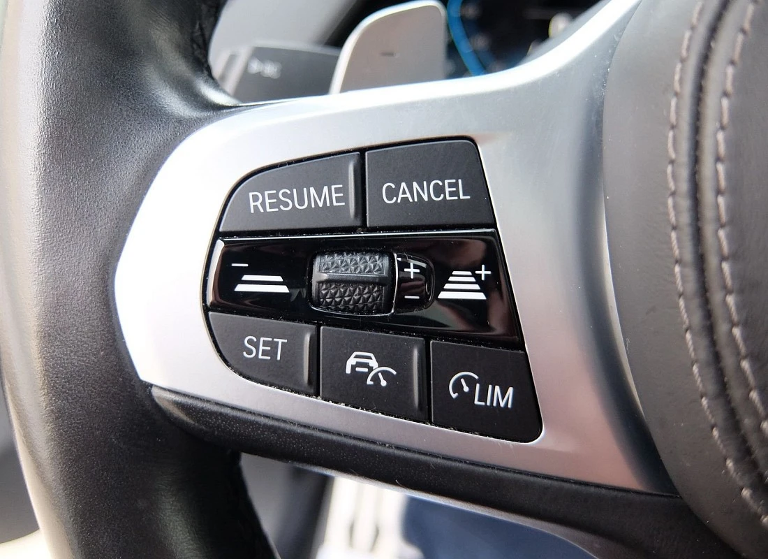 BMW X6 3.0d 286 cv X-DRIVE 4x4 AUTO -PACK M + Techo BMW X6 3.0d 286 cv X-DRIVE 4x4 AUTO -PACK M + Techo