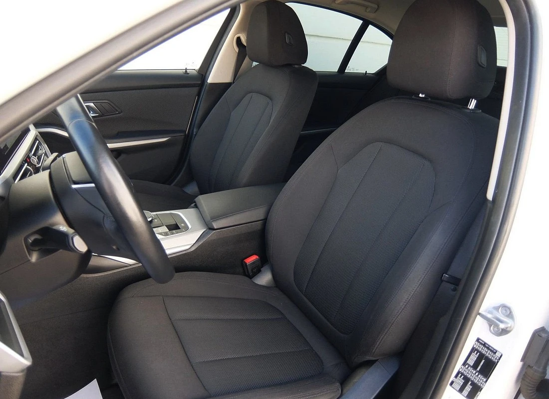 BMW 318d 150 cv STEPTRONIC -AUTO- 2022 ECO BMW 318d 150 cv STEPTRONIC -AUTO- 2022 ECO