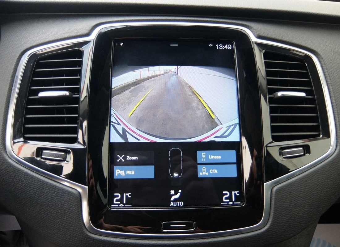 VOLVO XC90 B5 Diesel 235 cv AWD 4x4 AUTO -7 plazas MOMENTUM PRO + Extras