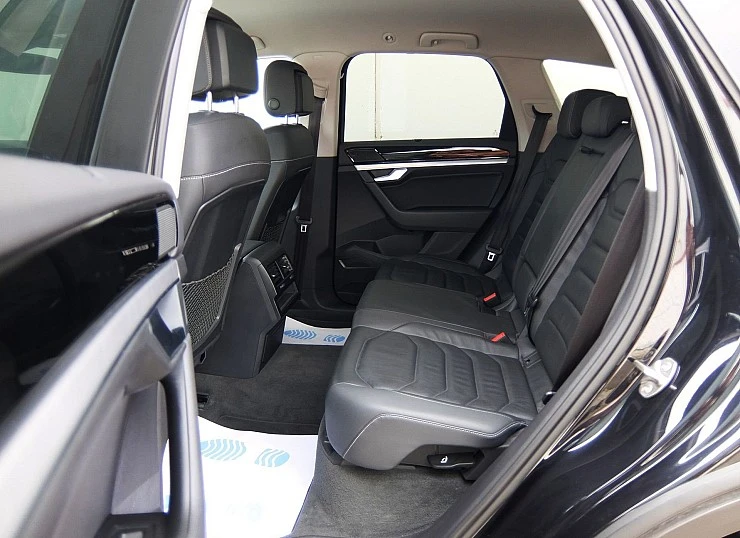 VOLKSWAGEN TOUAREG 3.0TDI V6 231cv 4MATIC TIPTRONIC -PREMIUM Elegance 2021 VOLKSWAGEN TOUAREG 3.0TDI V6 231cv 4MATIC TIPTRONIC -PREMIUM Elegance 2021