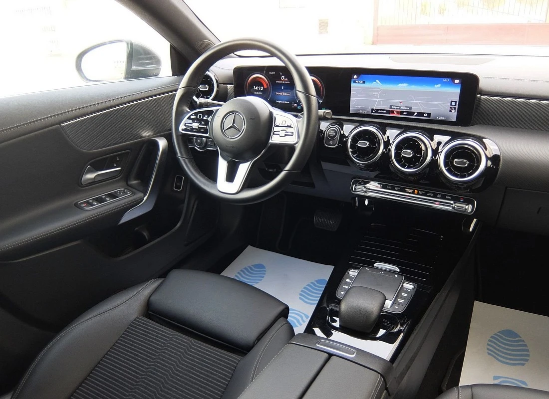 MERCEDES CLA 200D 150 cv AUTO- 8G DCT MERCEDES CLA 200D 150 cv AUTO- 8G DCT