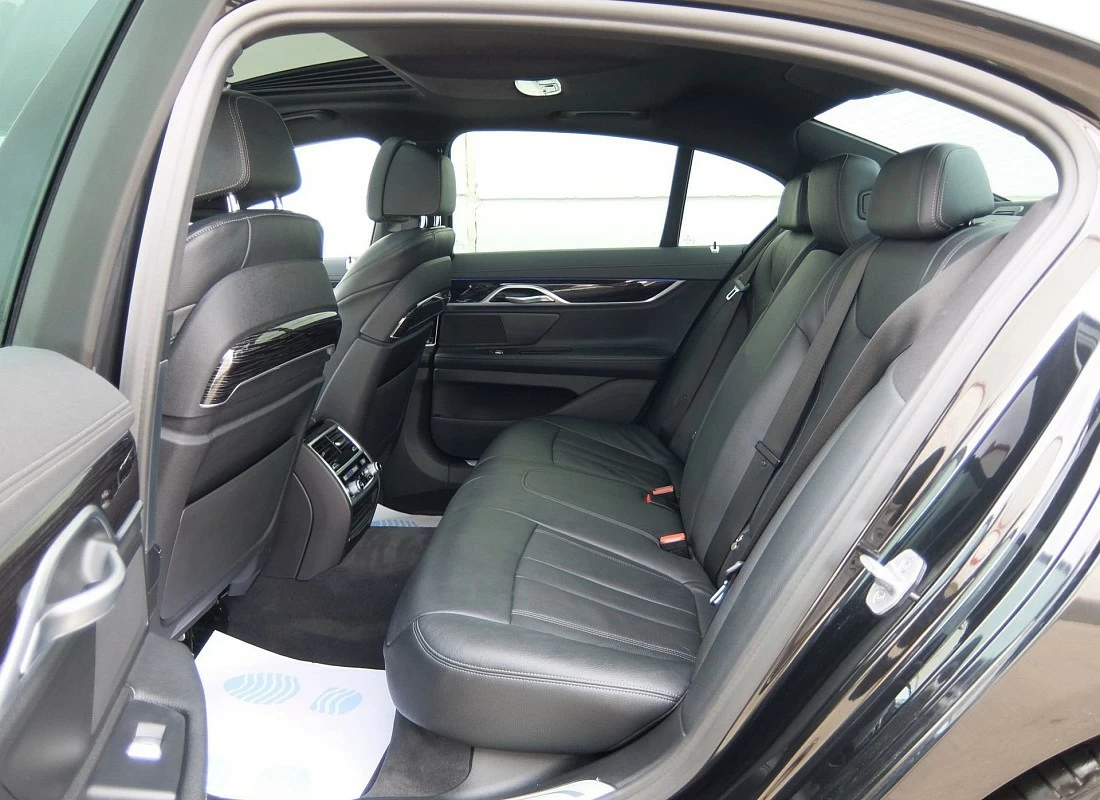 BMW 730d 286 cv X-DRIVE 4x4 AUTO - PACK M + Techo ( Diesel-Hibrido ECO)