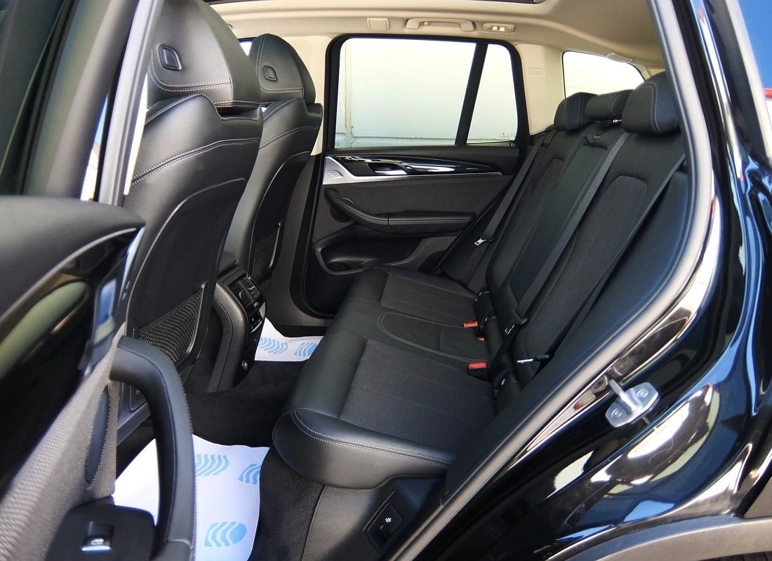 BMW X3 2.0d 190 cv X-DRIVE 4x4 AUTO -Pack X-LINE + TECHO
