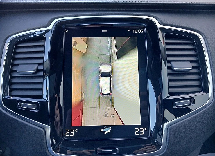 VOLVO XC90 B5 D 235 AWD 4x4 AUTO 7 plazas -INSCRIPTION + TECHO - HIBRIDO Diesel ECO VOLVO XC90 B5 D 235 AWD 4x4 AUTO 7 plazas -INSCRIPTION + TECHO - HIBRIDO Diesel ECO
