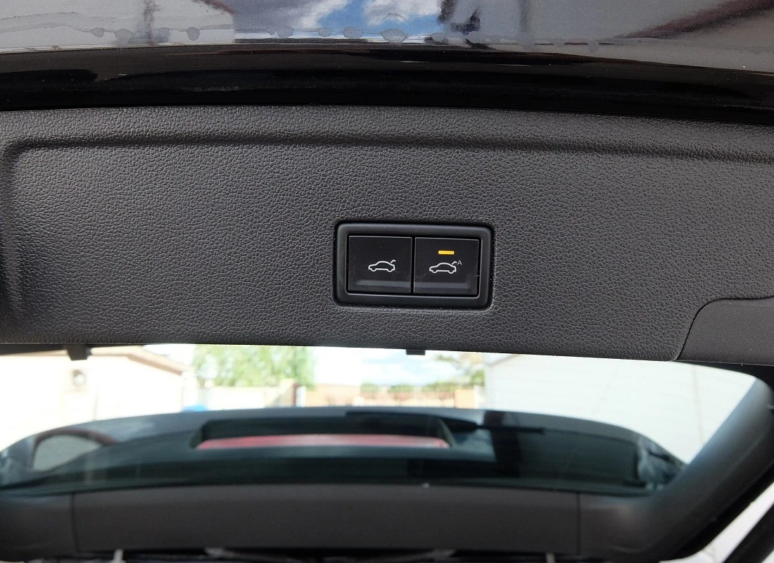 VOLKSWAGEN TOUAREG 3.0TDI V6 231cv 4MATIC TIPTRONIC -PREMIUM Elegance