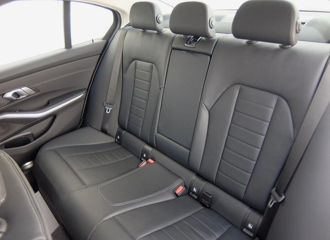 BMW 318d 2.0d 150 cv AUTO 4p -ECO LUXURY Line 2021