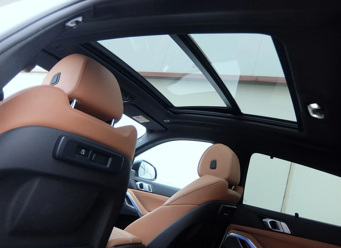 BMW X6 3.0d 286 cv X-DRIVE 4x4 AUTO -PACK M + Techo BMW X6 3.0d 286 cv X-DRIVE 4x4 AUTO -PACK M + Techo