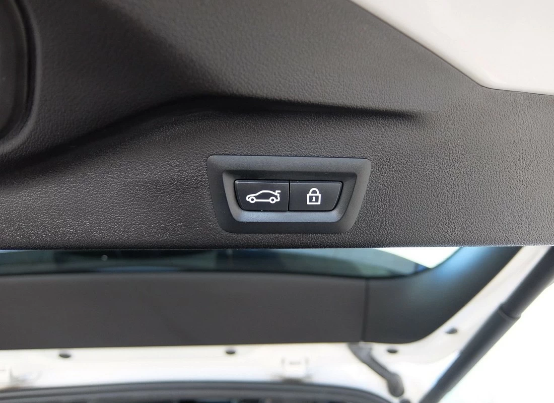 BMW X5 3.0D 265 cv X-DRIVE 4x4 AUTO Pack M + Techo + Susp.ADAPTATIVA FULL EQUIPE