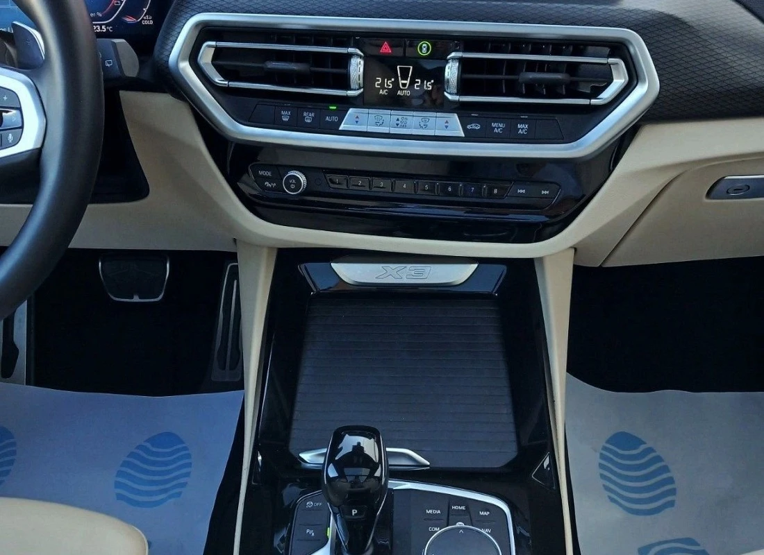 BMW X3 2.0d 190 cv X-DRIVE 4x4 AUTO Eco -PACK M + TECHO BMW X3 2.0d 190 cv X-DRIVE 4x4 AUTO Eco -PACK M + TECHO