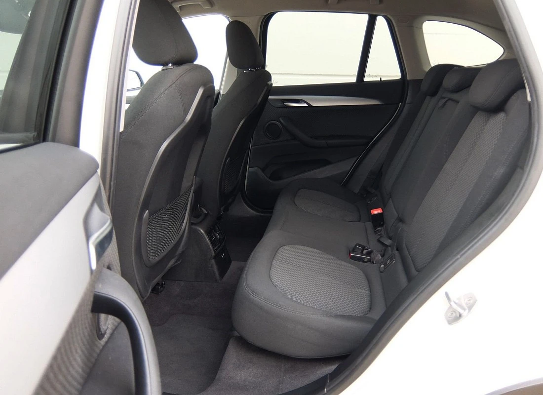 BMW X1 18D 150 CV SDRIVE -AUTOMÁTICO BMW X1 18D 150 CV SDRIVE -AUTOMÁTICO