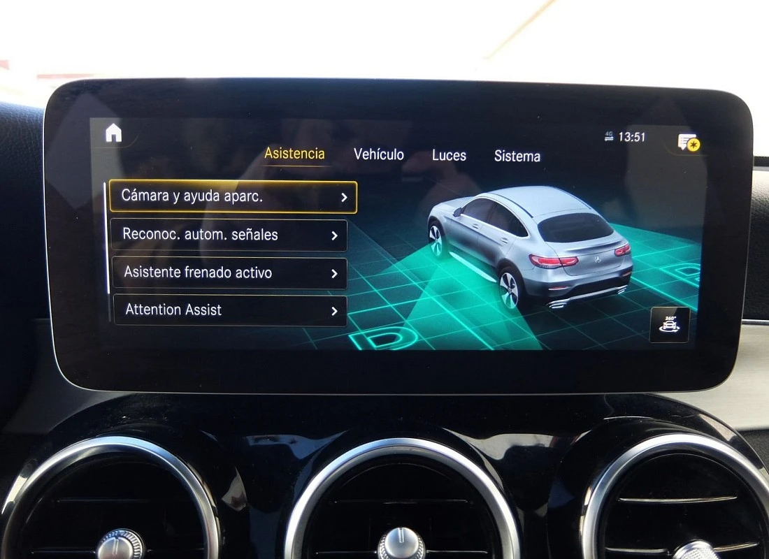 MERCEDES GLC Coupe 300d 245 cv 4MATIC AUTO -Pack AMG + TECHO
