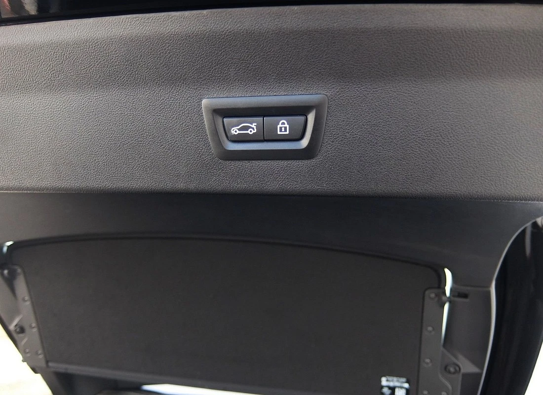 BMW X4 2.0d 190 cv X-DRIVE 4x4 AUTO -Pack M ECO - nuevo modelo BMW X4 2.0d 190 cv X-DRIVE 4x4 AUTO -Pack M ECO - nuevo modelo