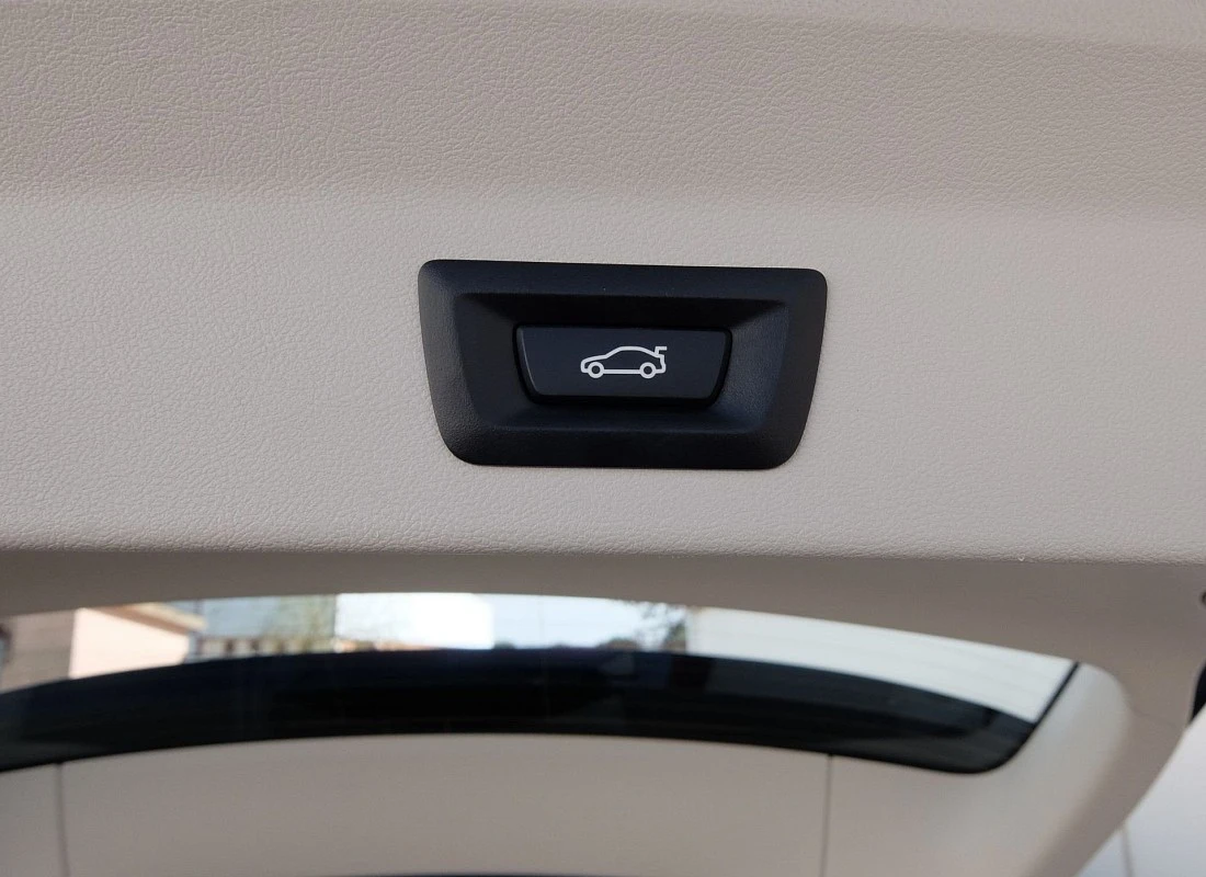 BMW X3 2.0D 190 cv X-DRIVE 4x4 AUTO - Pack X-LINE -ECO 2022 -Semi-nuevo