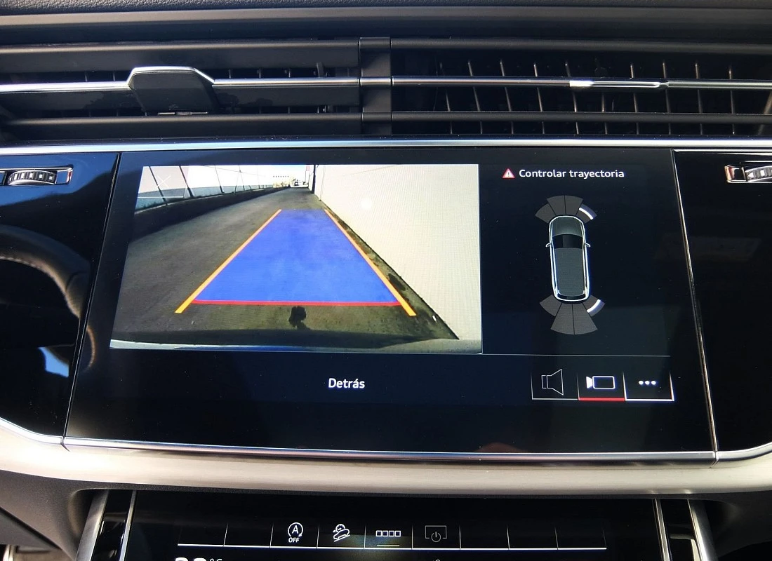 AUDI Q7 45 TDI 232 cv QUATTRO TIPTRONIC 7 plazas -S-LINE EDITION + Techo + Susp.Neumatica ECO AUDI Q7 45 TDI 232 cv QUATTRO TIPTRONIC 7 plazas -S-LINE EDITION + Techo + Susp.Neumatica ECO