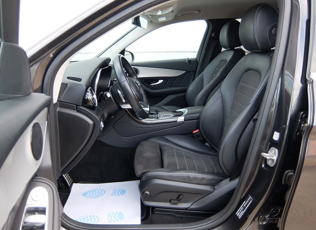 MERCEDES GLC 300d 245 cv 4MATIC AUTO -PACK AMG