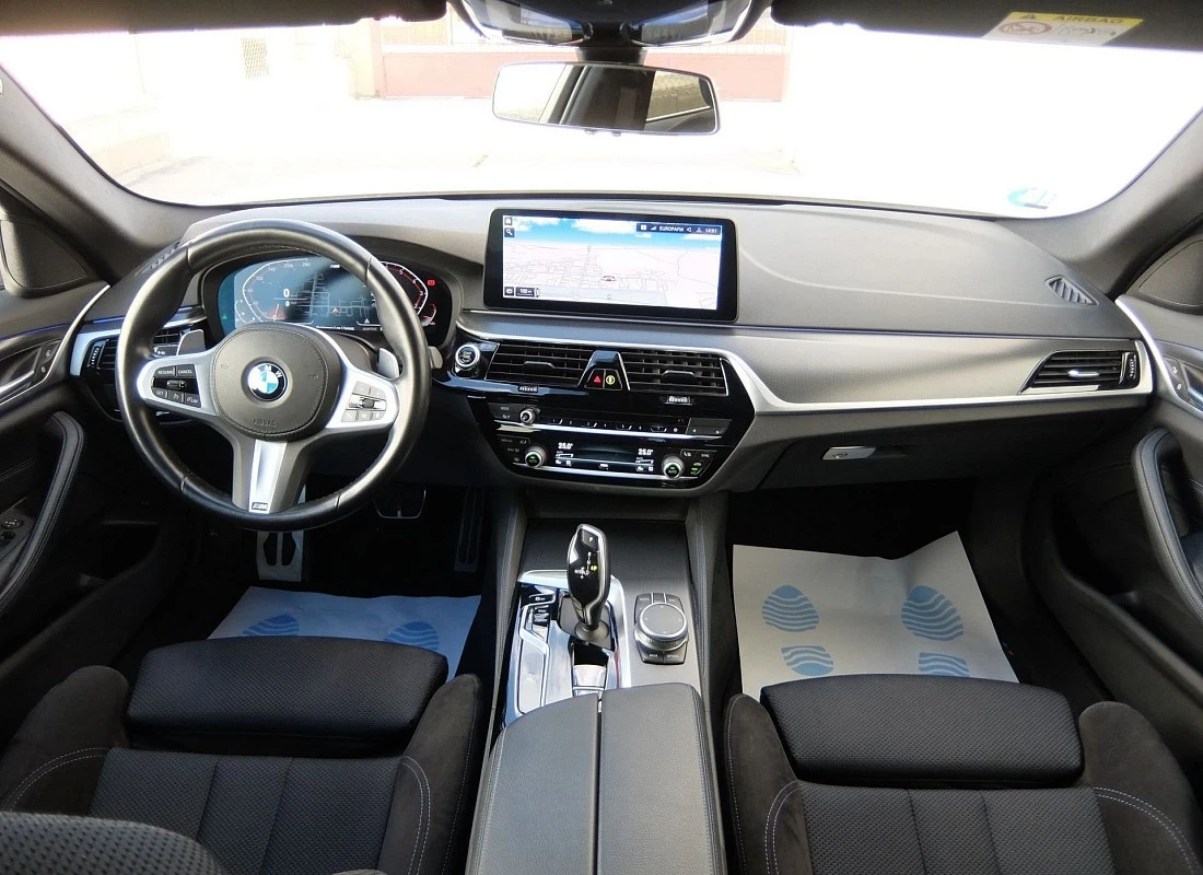 BMW 530i 258 cv AUTO -PACK M - Etiqueta ECO + Susp.ADAPTATIVA