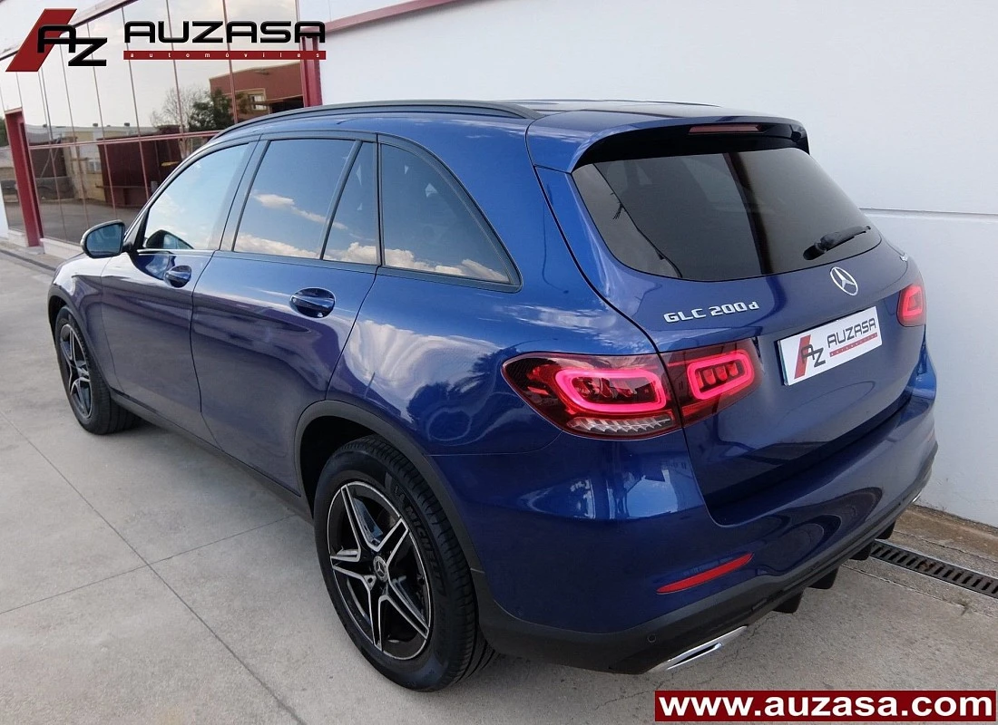 Mercedes GLC 200d 163 cv 4MATIC 4x4 AUTO - Pack AMG + Pack Diseño BLACK NIGHT